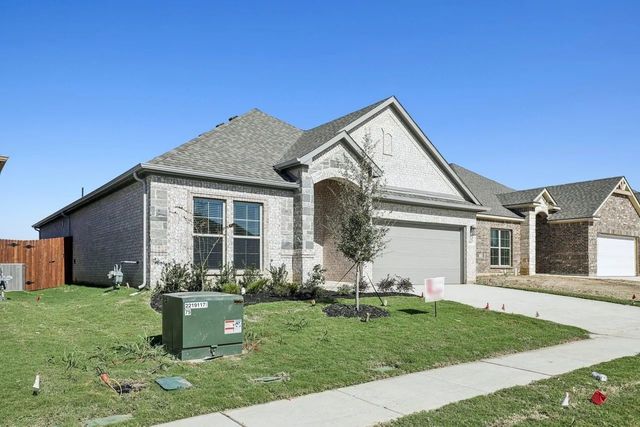 1037 Nighthawk Trail, Alvarado, TX 76009