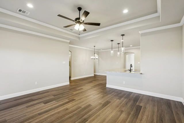 1037 Nighthawk Trail, Alvarado, TX 76009