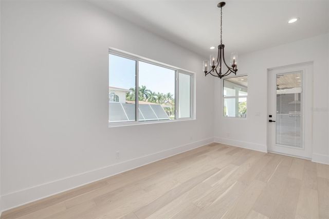 6012 KIPPS COLONY DRIVE E, Gulfport, FL 33707