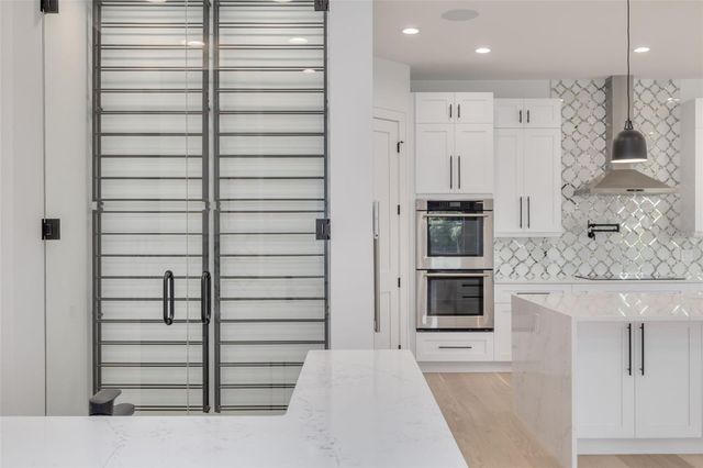 6012 KIPPS COLONY DRIVE E, Gulfport, FL 33707