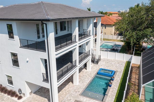 6012 KIPPS COLONY DRIVE E, Gulfport, FL 33707