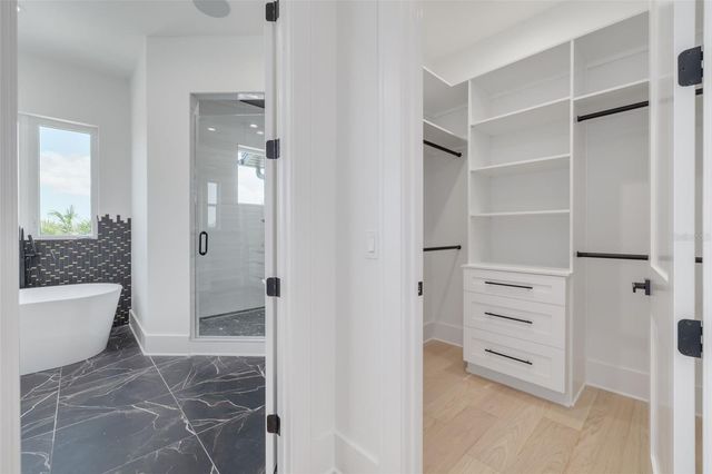 6012 KIPPS COLONY DRIVE E, Gulfport, FL 33707