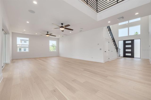 6012 KIPPS COLONY DRIVE E, Gulfport, FL 33707