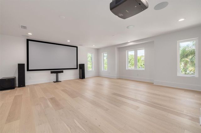 6012 KIPPS COLONY DRIVE E, Gulfport, FL 33707