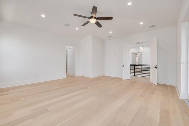 6012 KIPPS COLONY DRIVE E, Gulfport, FL 33707