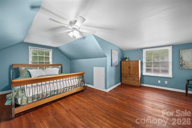 1210 Crescent Avenue, Gastonia, NC 28052