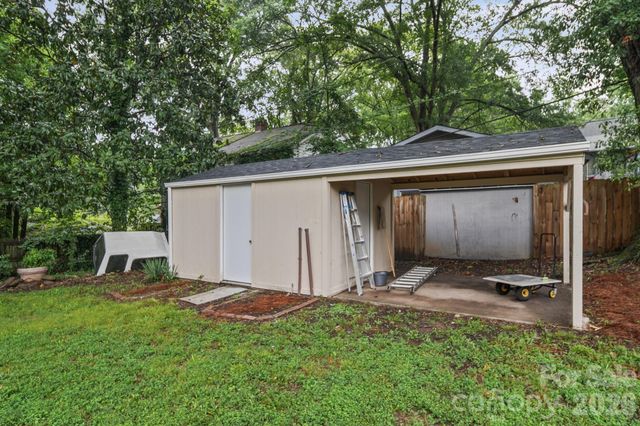1210 Crescent Avenue, Gastonia, NC 28052