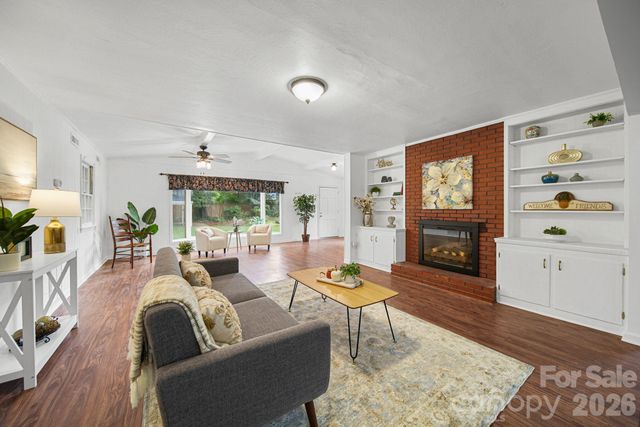 1210 Crescent Avenue, Gastonia, NC 28052