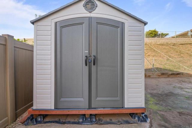 10254 Princess Joann, Santee, CA 92071