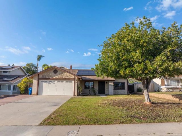 10254 Princess Joann, Santee, CA 92071