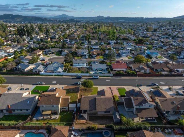 10254 Princess Joann, Santee, CA 92071