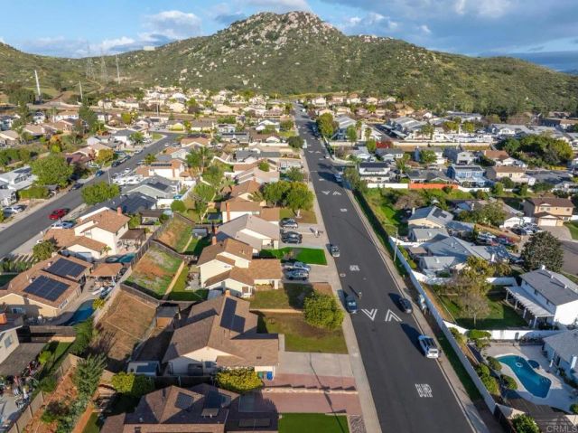 10254 Princess Joann, Santee, CA 92071