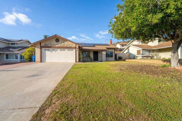 10254 Princess Joann, Santee, CA 92071