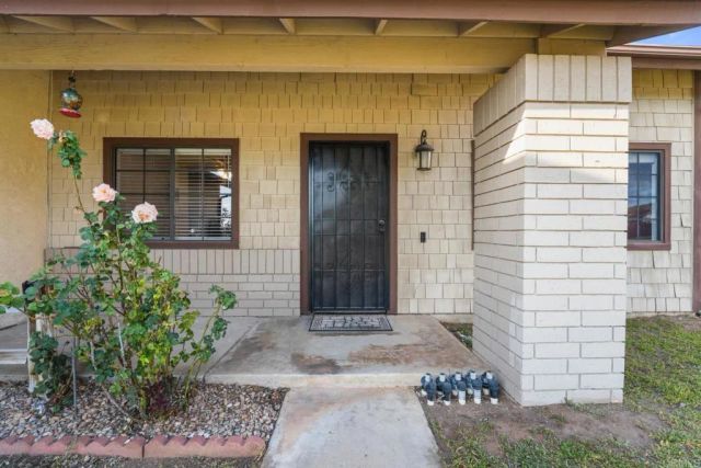 10254 Princess Joann, Santee, CA 92071