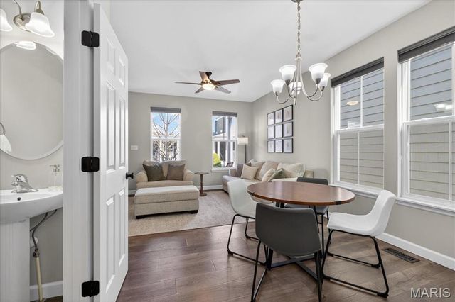 3257 Camp Street, St Charles, MO 63301