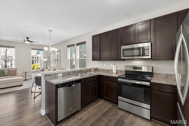 3257 Camp Street, St Charles, MO 63301