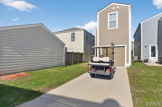 3257 Camp Street, St Charles, MO 63301