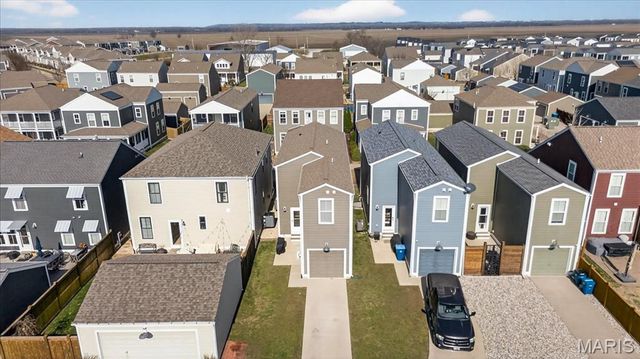 3257 Camp Street, St Charles, MO 63301