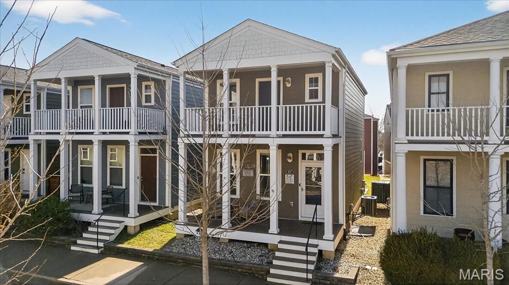 3257 Camp Street, St Charles, MO 63301