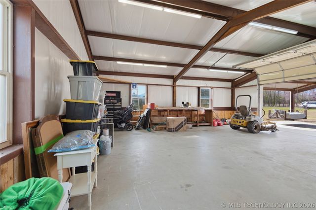 1605 Tiger Road, Fort Gibson, OK 74434