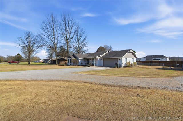 1605 Tiger Road, Fort Gibson, OK 74434