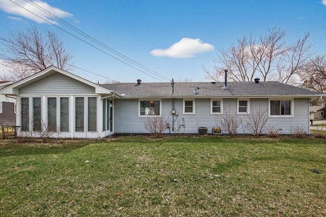 8000 Harkness Road S, Cottage Grove, MN 55016