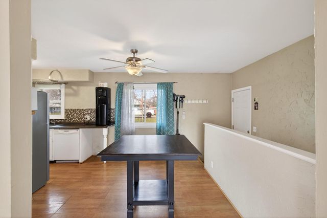 8000 Harkness Road S, Cottage Grove, MN 55016