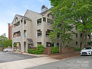 212 W 10th Street 3, Charlotte, NC 28202
