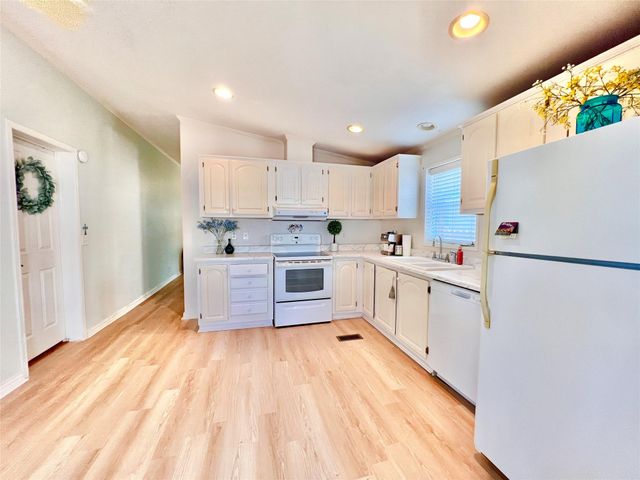 10214 Elderberry Park Lane, Tomball, TX 77375