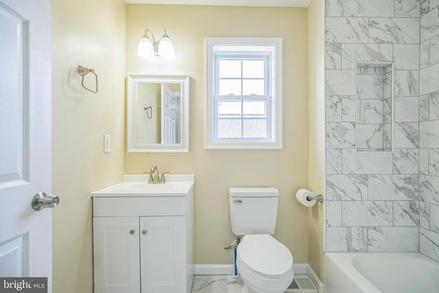 208 HOOKER STREET, Riverside, NJ 08075