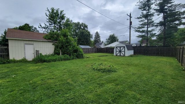 5841 N Sugar Street, Uniondale, IN 46791