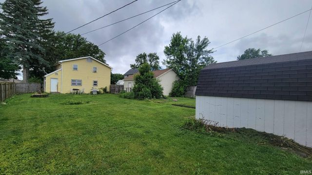 5841 N Sugar Street, Uniondale, IN 46791