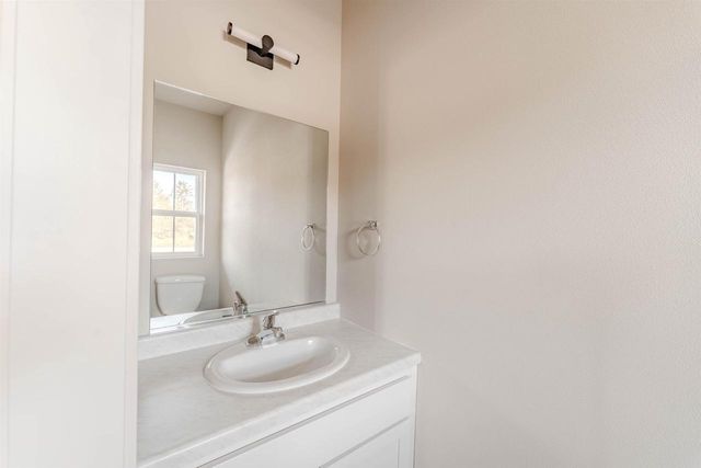 1068 W 20TH AVENUE, Oshkosh, WI 54902