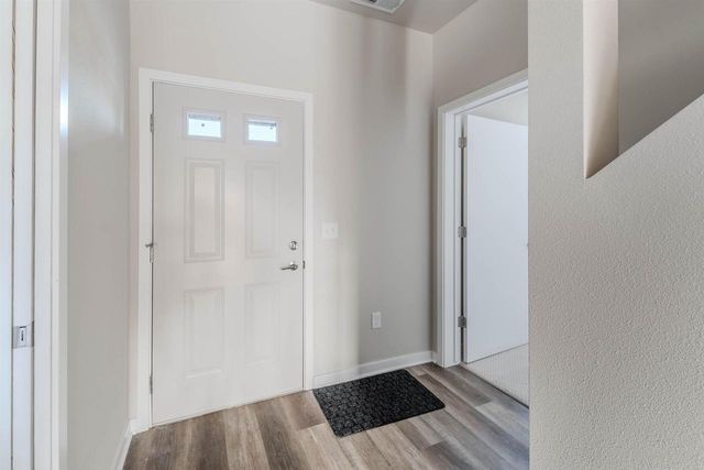 1068 W 20TH AVENUE, Oshkosh, WI 54902