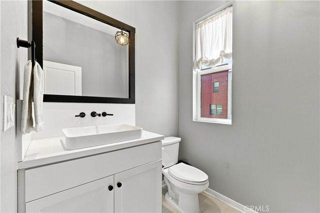 435 Village, Brea, CA 92821