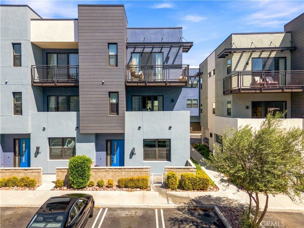435 Village, Brea, CA 92821