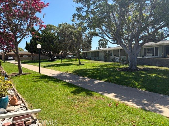 1241 Knollwood Road 46-D, Seal Beach, CA 90740
