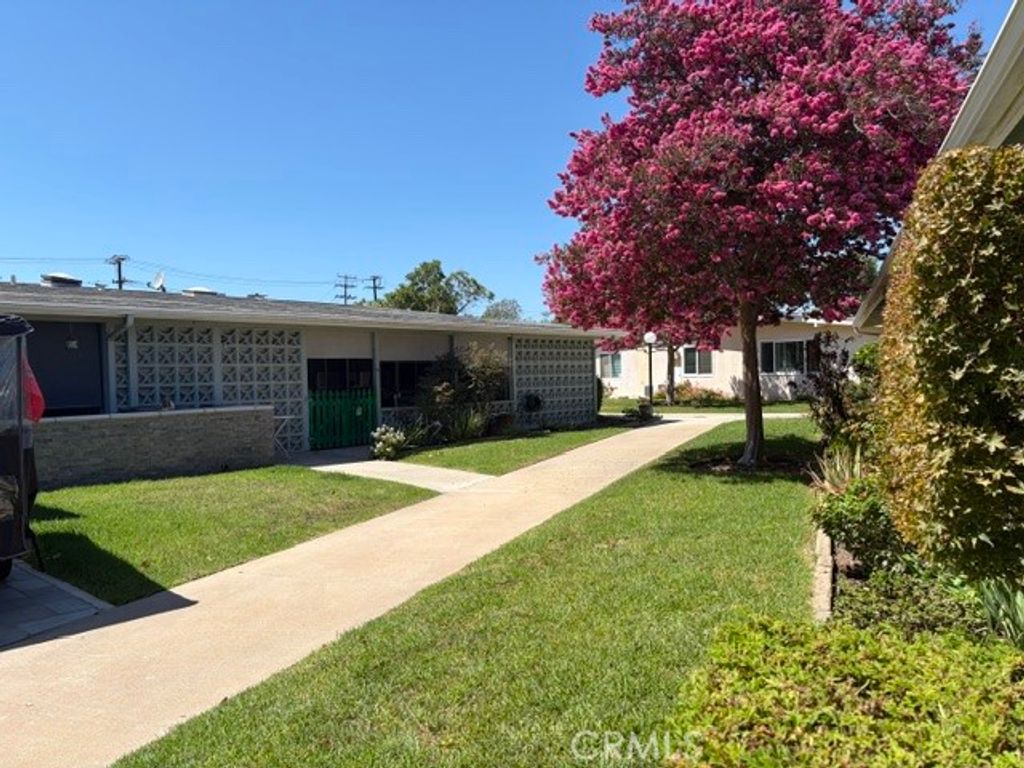 1241 Knollwood Road 46-D, Seal Beach, CA 90740 — photo 5