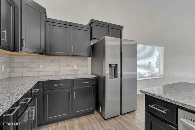 13652 GLEN VISTA Lane, Horizon City, TX 79928