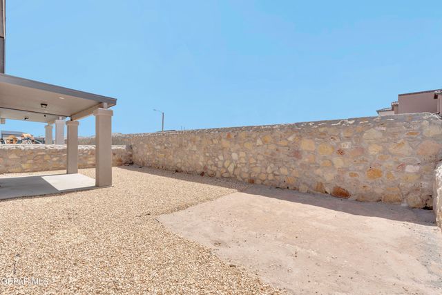 13652 GLEN VISTA Lane, Horizon City, TX 79928