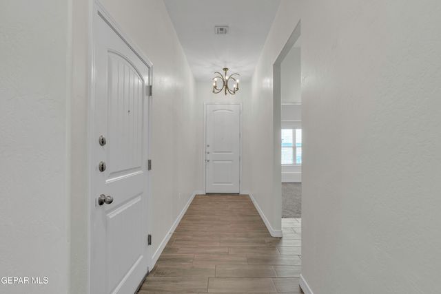 13652 GLEN VISTA Lane, Horizon City, TX 79928