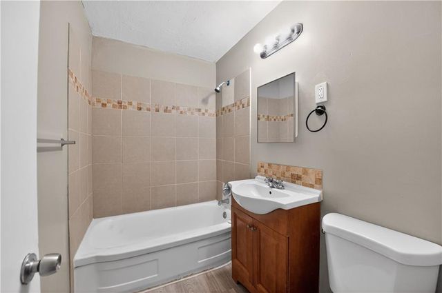 5131 Oakland Avenue, Kansas City, KS 66102