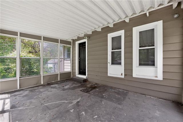 5131 Oakland Avenue, Kansas City, KS 66102
