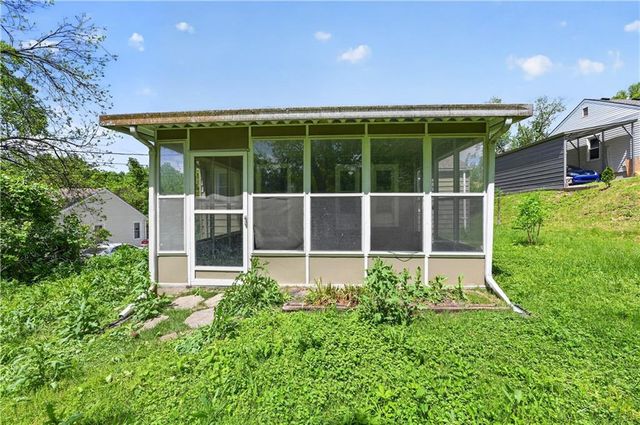 5131 Oakland Avenue, Kansas City, KS 66102