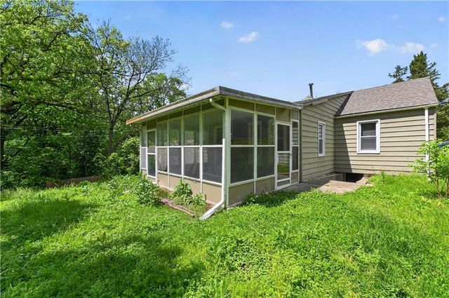 5131 Oakland Avenue, Kansas City, KS 66102