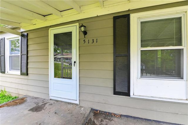 5131 Oakland Avenue, Kansas City, KS 66102