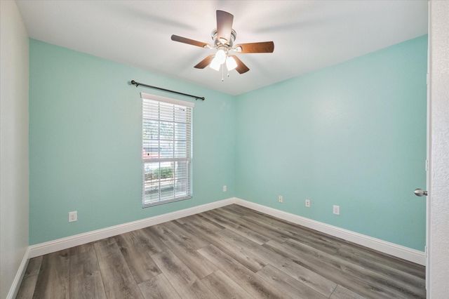 3129 Sun Terrace Lane, Dickinson, TX 77539