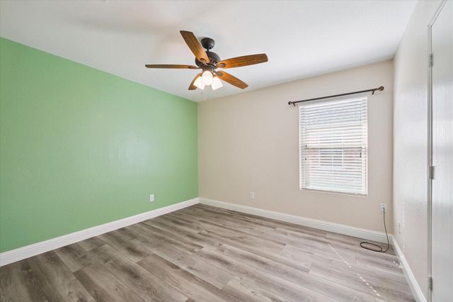 3129 Sun Terrace Lane, Dickinson, TX 77539