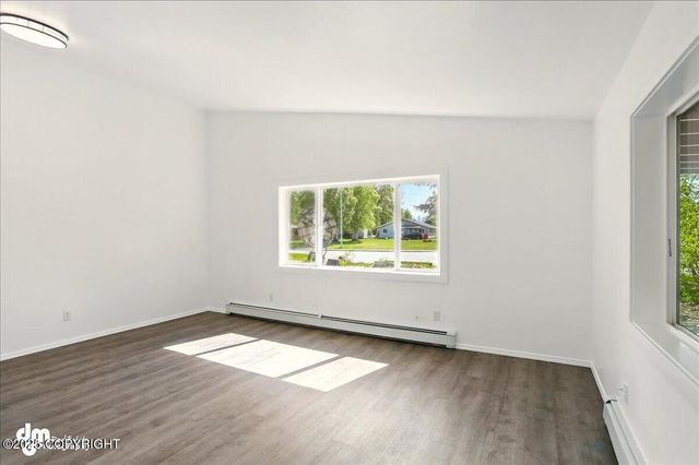 961 E Dellwood Street, Wasilla, AK 99654