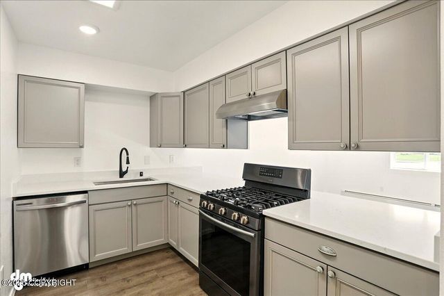 961 E Dellwood Street, Wasilla, AK 99654